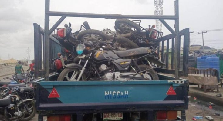 Mayhem in Lagos as Okada riders resist ban, confront Police